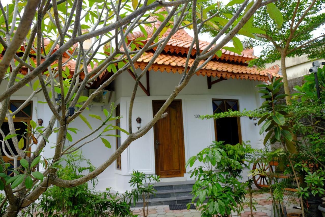 The Satu Stay Kayen Kejayan ภายนอก รูปภาพ